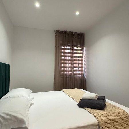 Host Elios Tirana Appartement Buitenkant foto