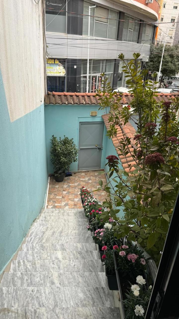 Host Elios Tirana Appartement Buitenkant foto