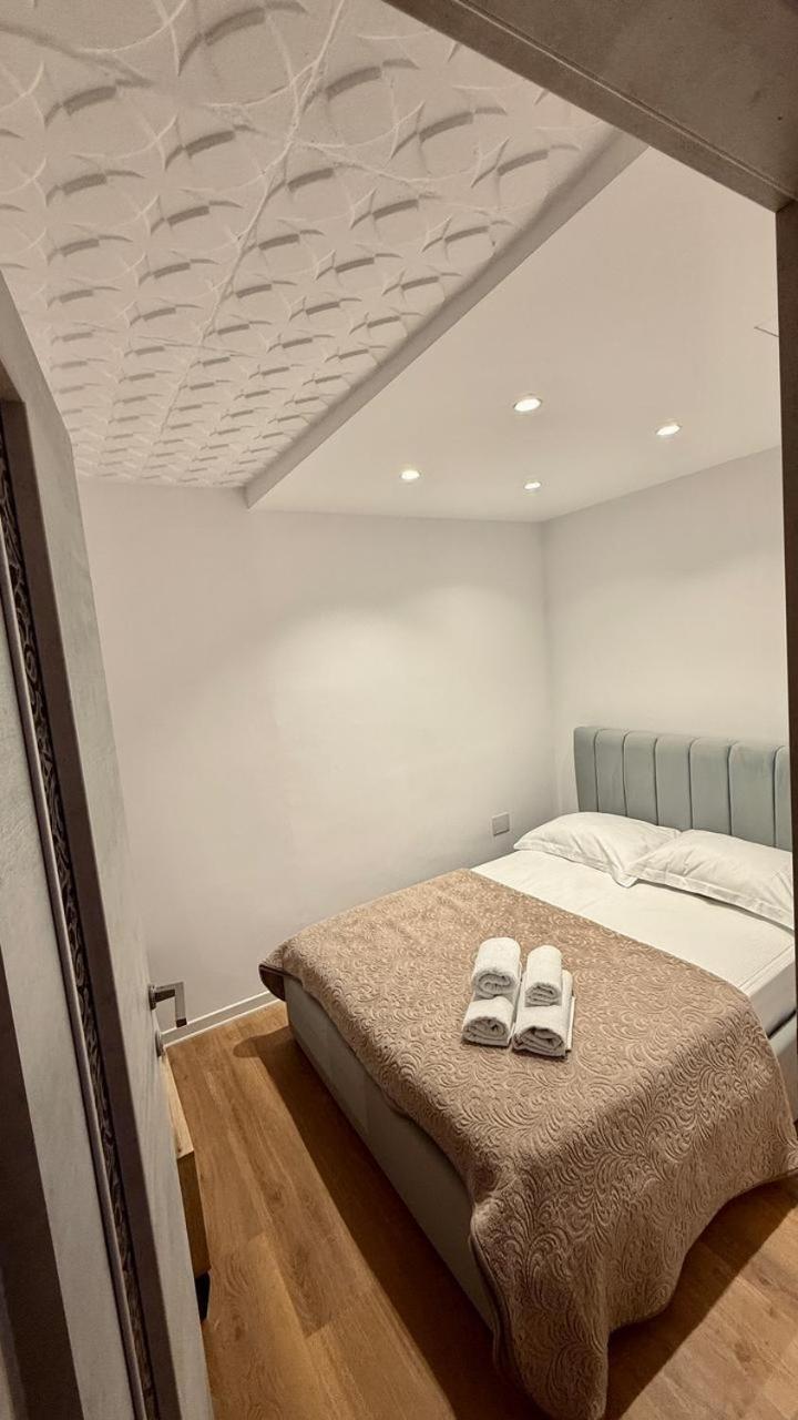 Host Elios Tirana Appartement Buitenkant foto